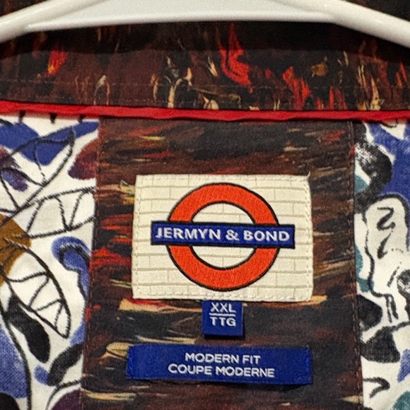 Colorful Patterned Button-Up Shirt - Picture 2 of 2